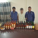 ফেনী সদরে মাদকবিরোধী অভিযানে ৯০ বোতল বিদেশি মদ ও ৬ কেজি গাঁজাসহ মাদক কারবারি গ্রেপ্তার।